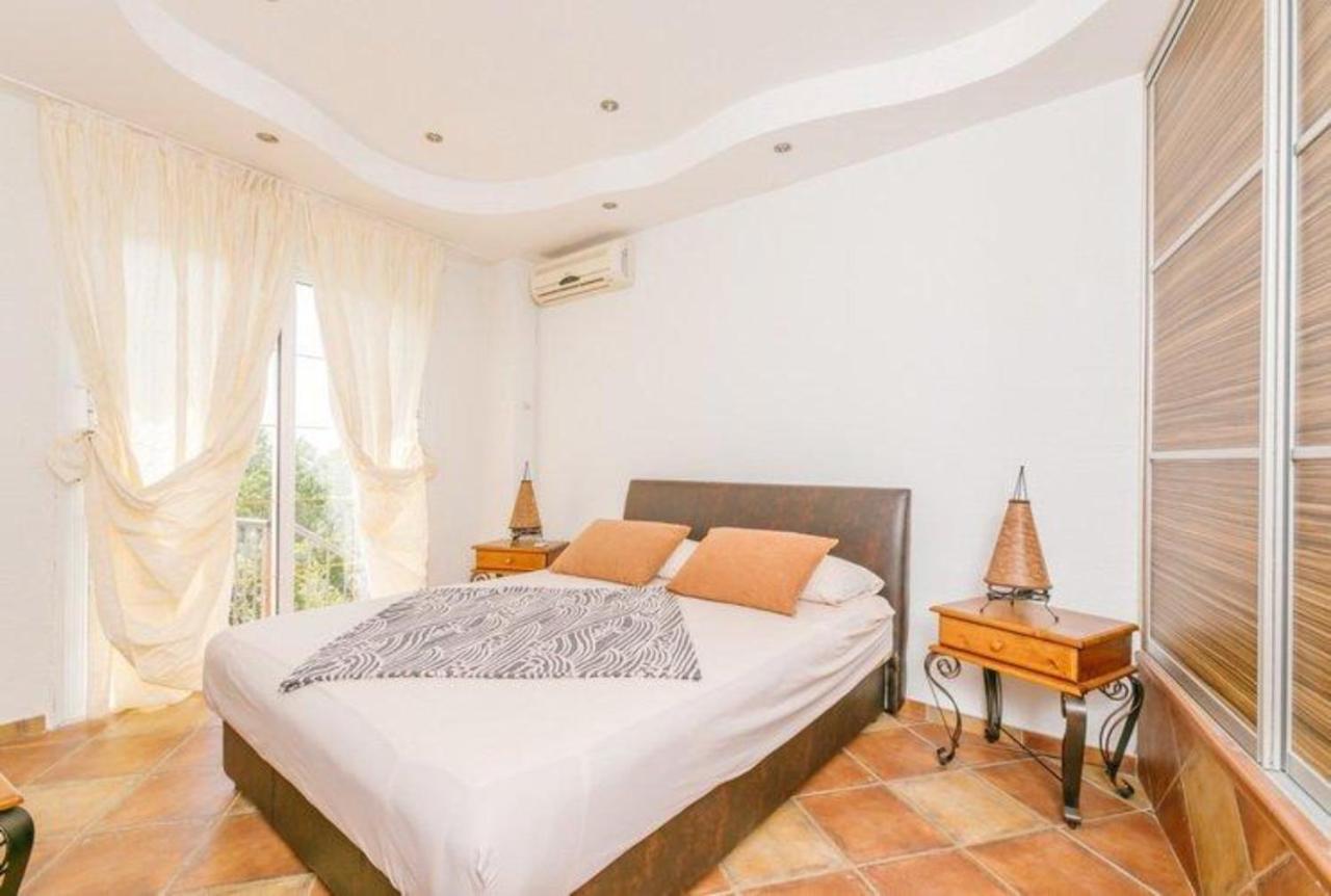 Monte Perla Residence Sveti Stefan Exterior foto