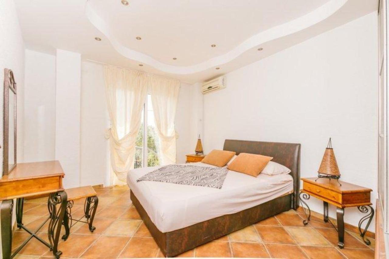 Monte Perla Residence Sveti Stefan Exterior foto