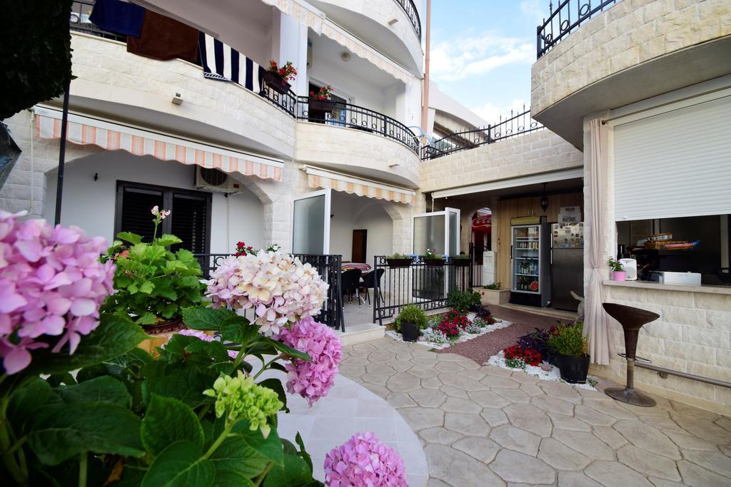 Monte Perla Residence Sveti Stefan Exterior foto